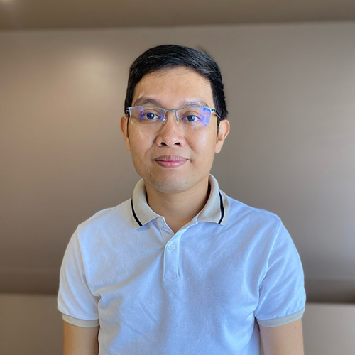 louie staff profile