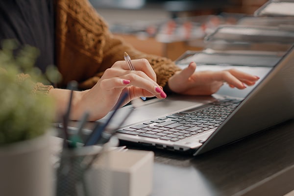 women searching review